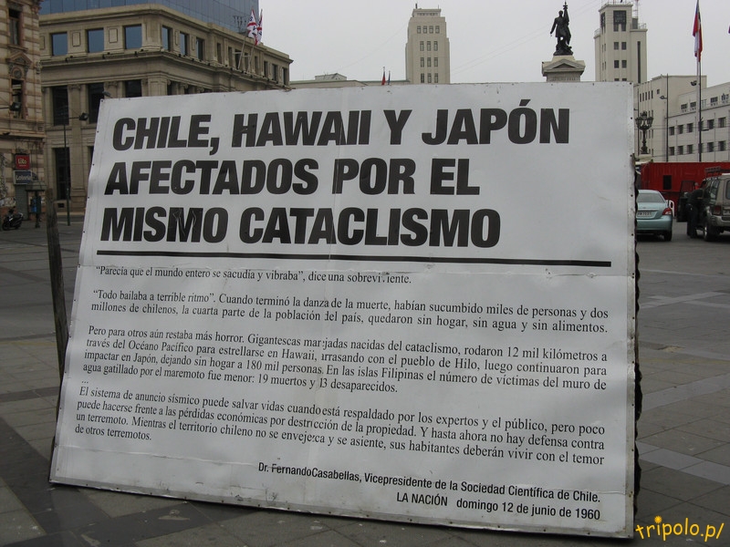 Chile, Valparaiso - wystawa na nadbrzeżu