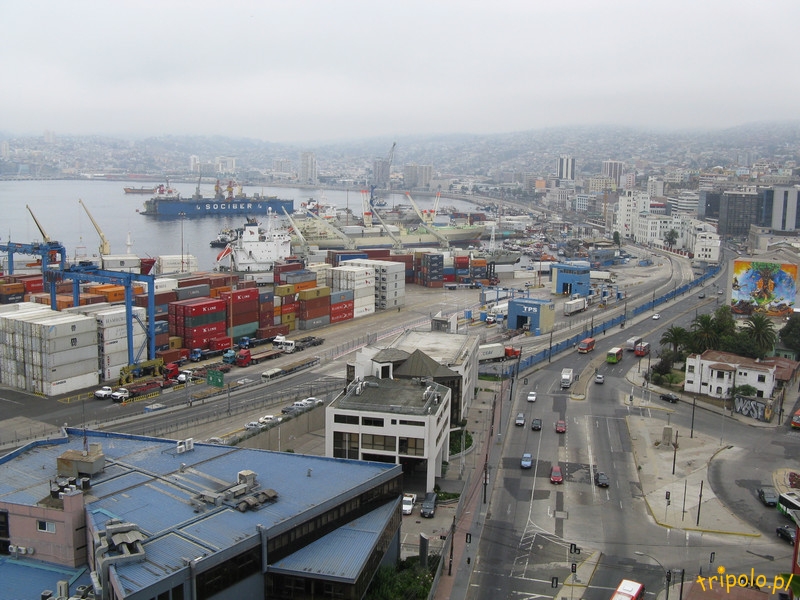 Chile, Valparaiso - port