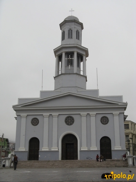 Chile, Valparaiso - kościół na wzgórzu