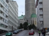 Helsinki - centrum - uliczka z kościołem