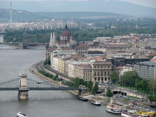 Panorama Budapesztu ze wzgórza Gellerta