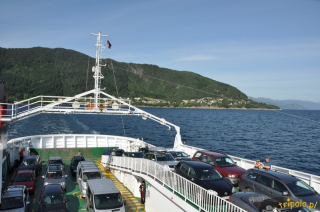 Norwegia, prom dla podróżnych i samochodów